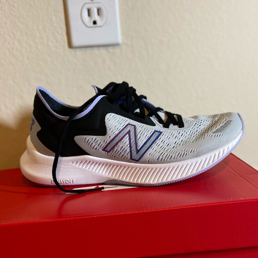 NEW! New Balance Running Shoes